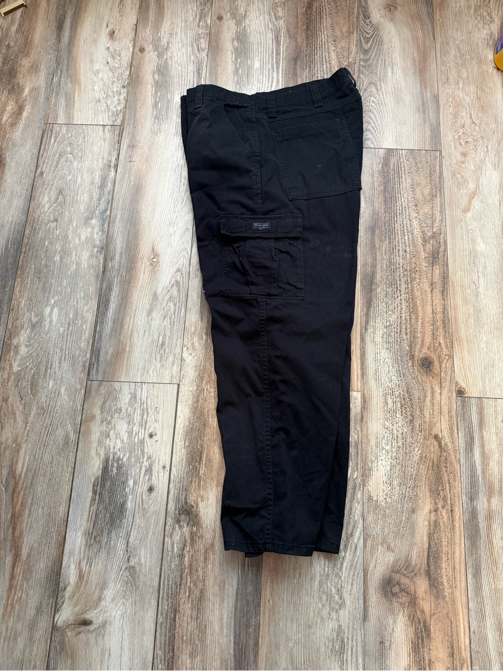 Wrangler Black Cargo Pants with Side Pockets